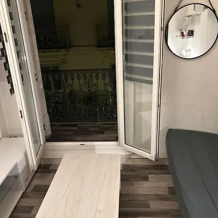 Beau Studio Centre-ville Montpellier